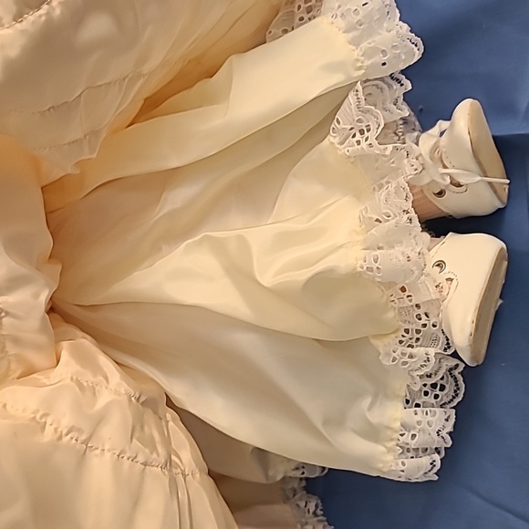 Vintage 1972 Shirley Temple - Picture 3 of 5